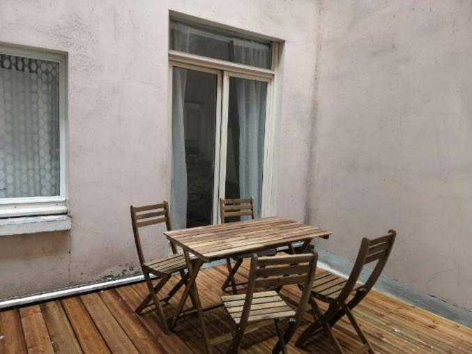 Appartement Rouen Cathedrale Avec Terrasse Exterior photo
